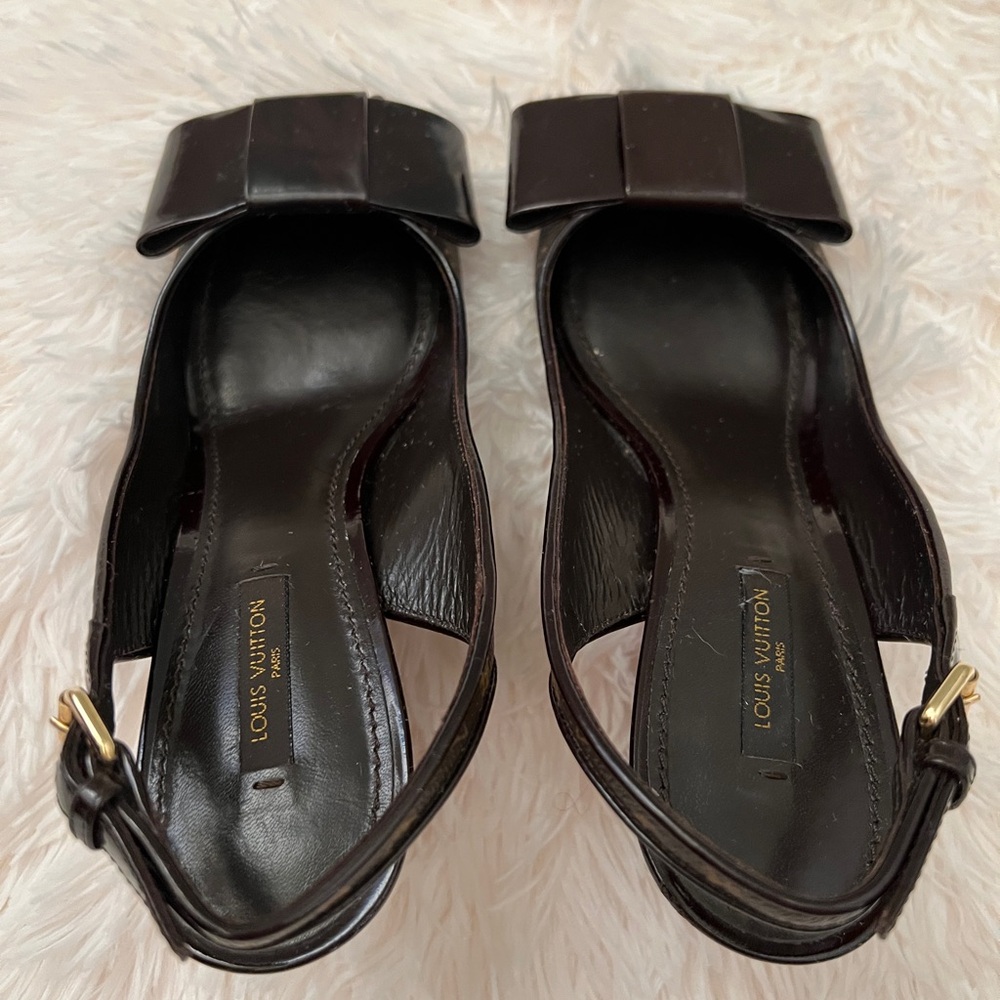 Louis Vuitton Black and Brown Wedge Sandals with Decorative Buckle - Picture 4 of 16